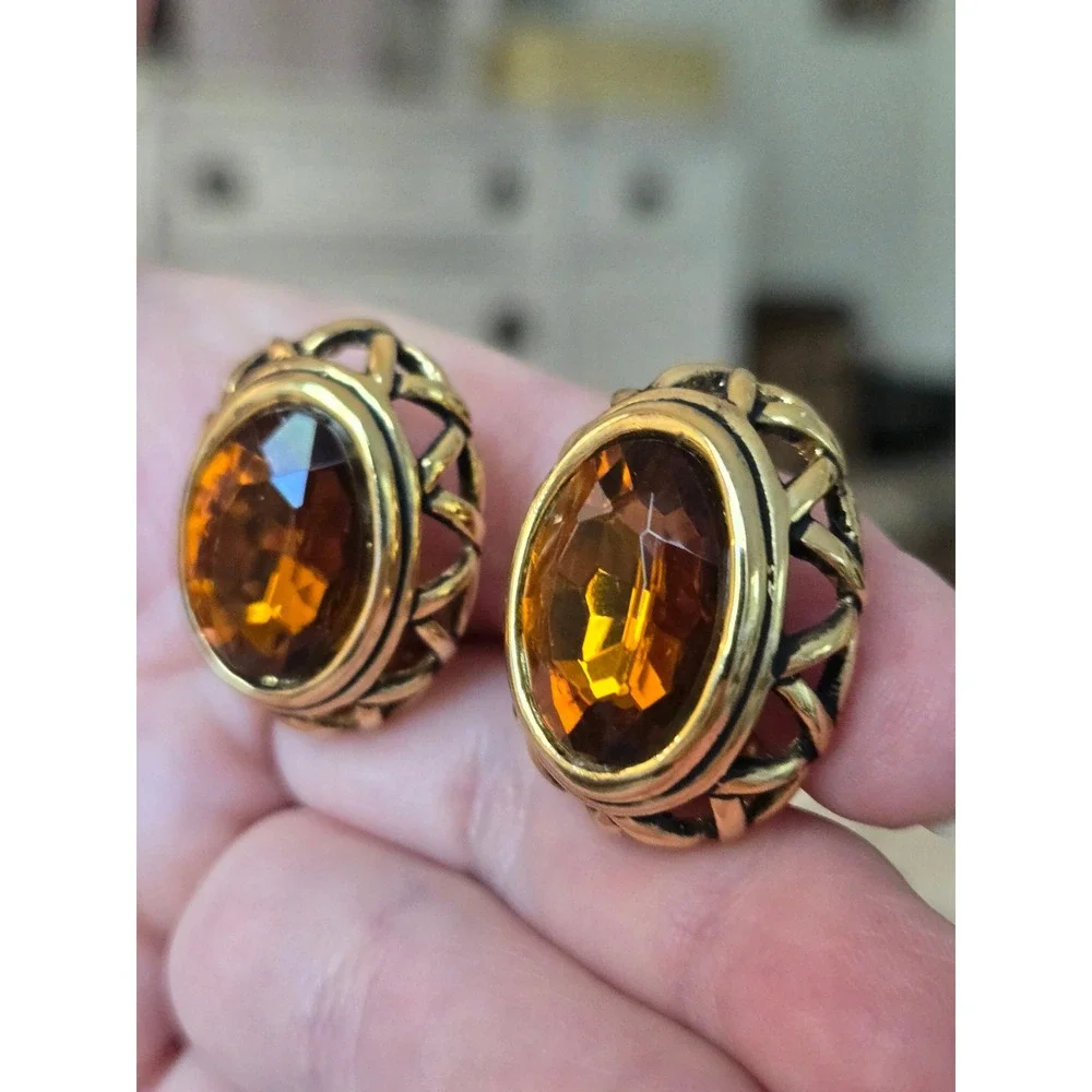 Amber Color Glass Goldtone Earrings Chunky Clip Vintage Fall Colors Autumn